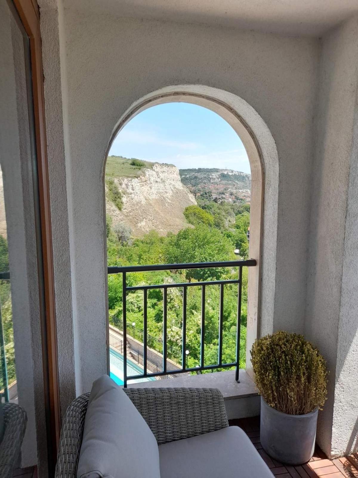 Queen'S Garden Balchik Apartment Екстериор снимка