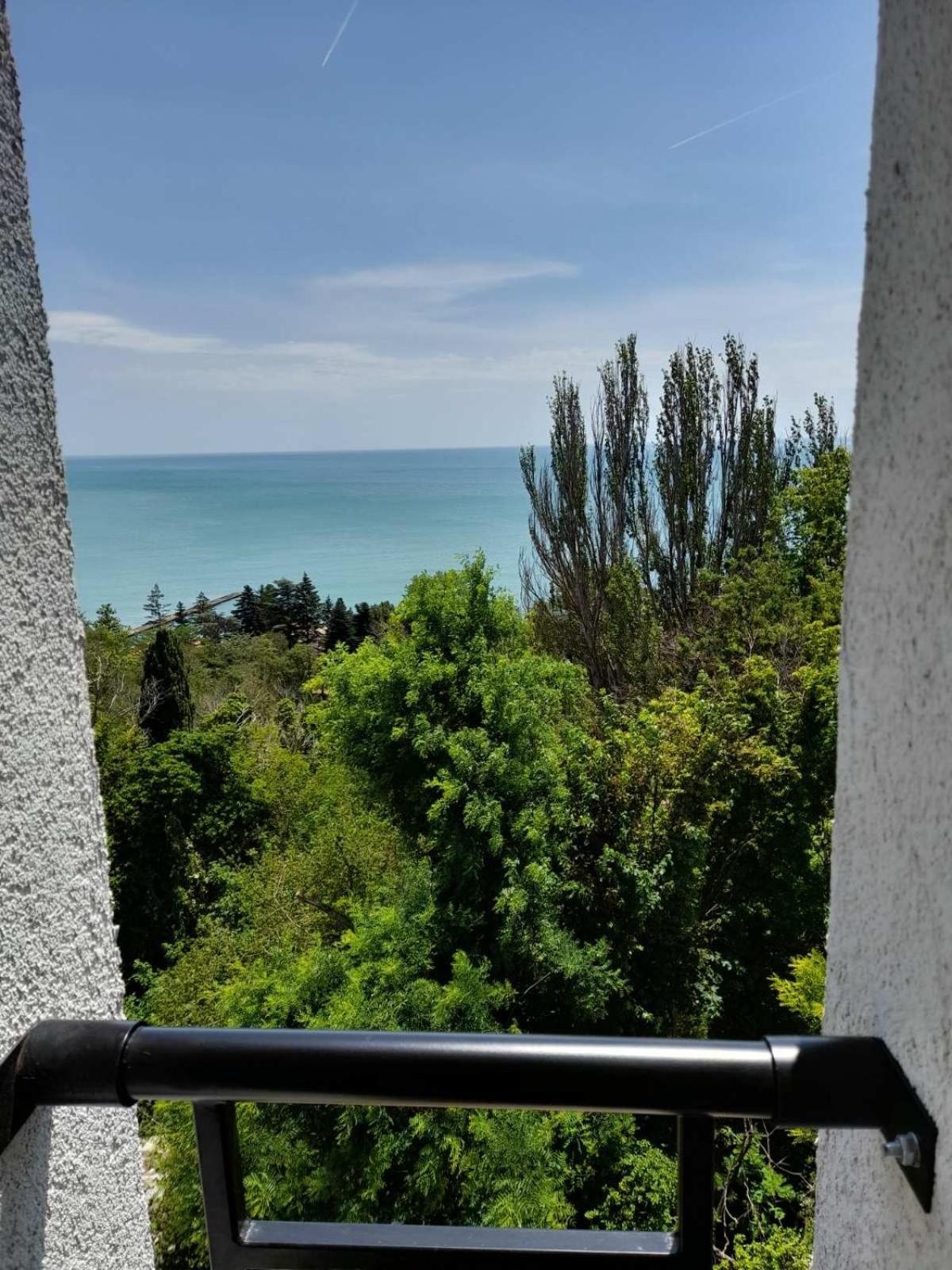 Queen'S Garden Balchik Apartment Екстериор снимка