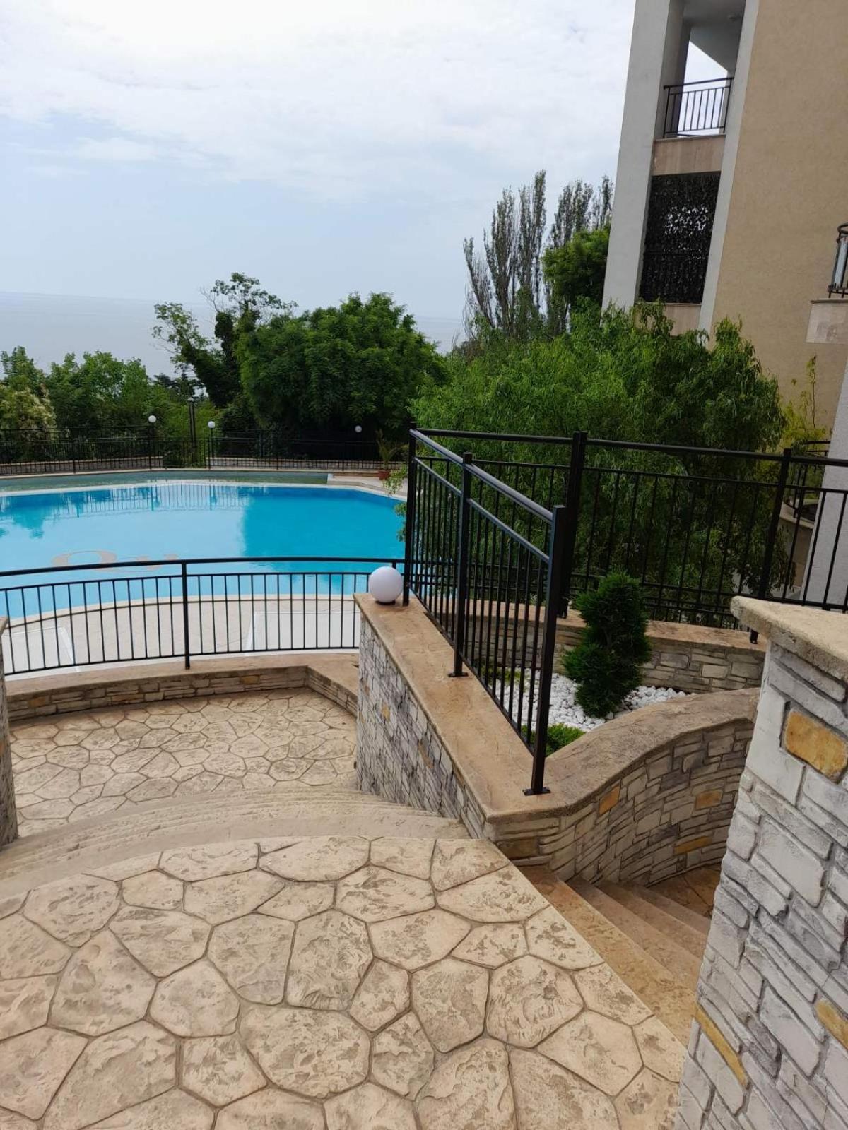 Queen'S Garden Balchik Apartment Екстериор снимка